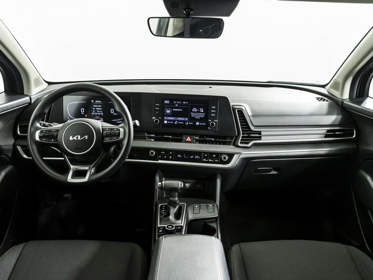 Б/У Киа Спортейдж 2023 года. Фото: #10