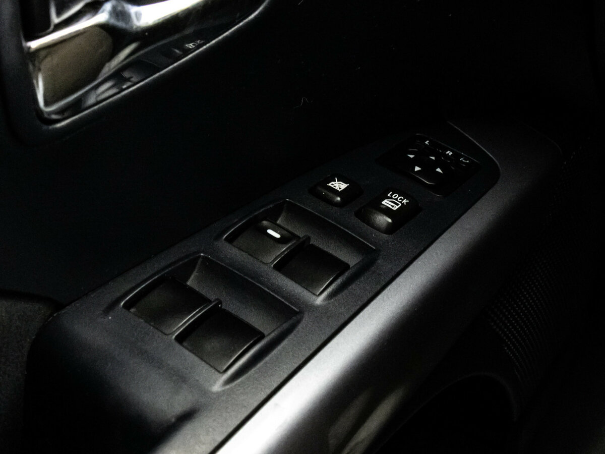 Б/У Митсубиши Оутлэндер 2007 года. Фото: #10