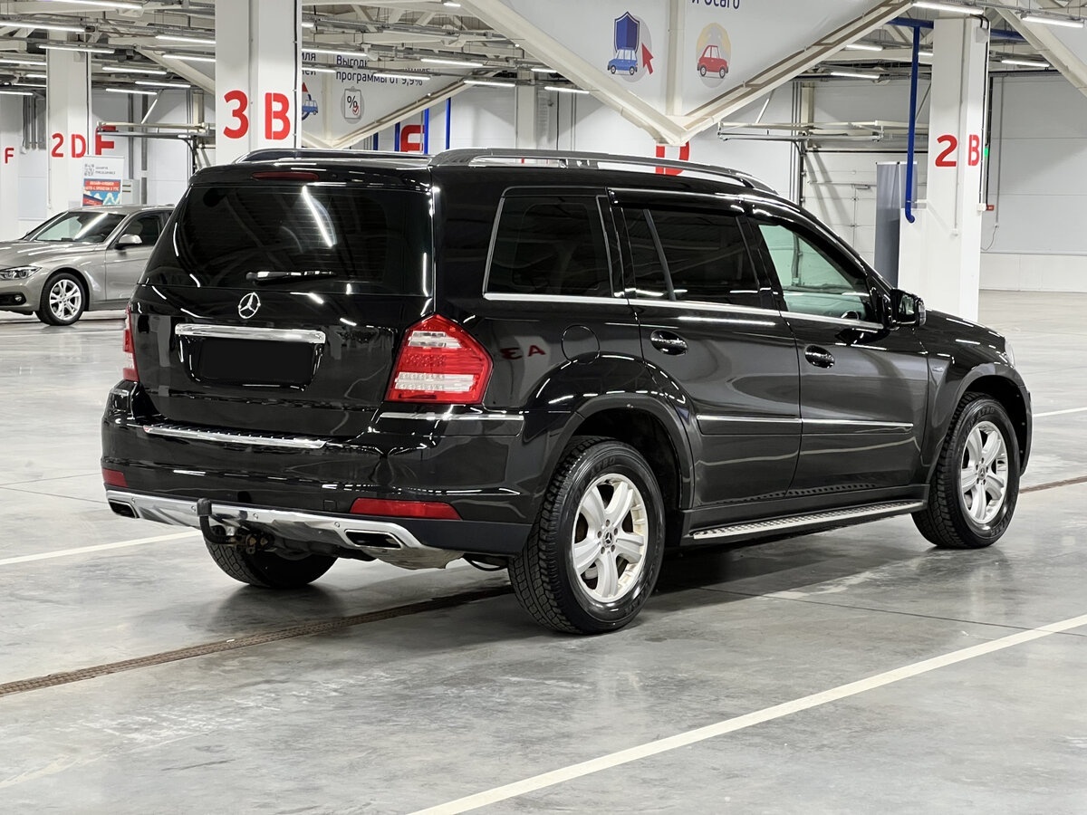 Б/У Мерседес-Бенц ГЛ-Класс 2011 года. Фото: #4