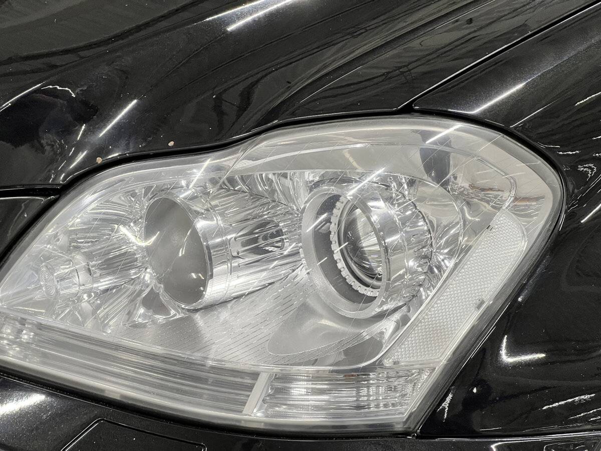 Б/У Мерседес-Бенц ГЛ-Класс 2011 года. Фото: #16