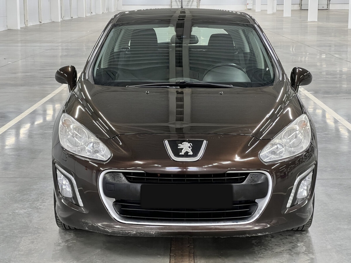 Б/У Пежо 308 2012 года. Фото: #1