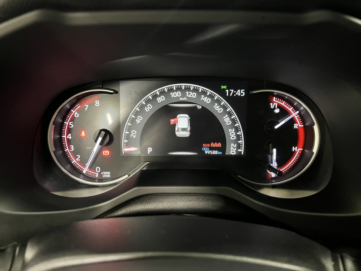 Б/У Тойота Рав4 2021 года. Фото: #12