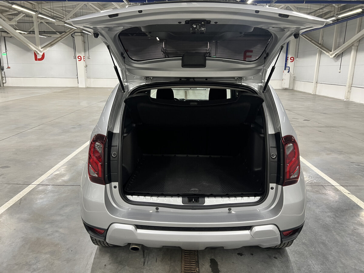 Б/У Рено Дастер 2017 года. Фото: #9