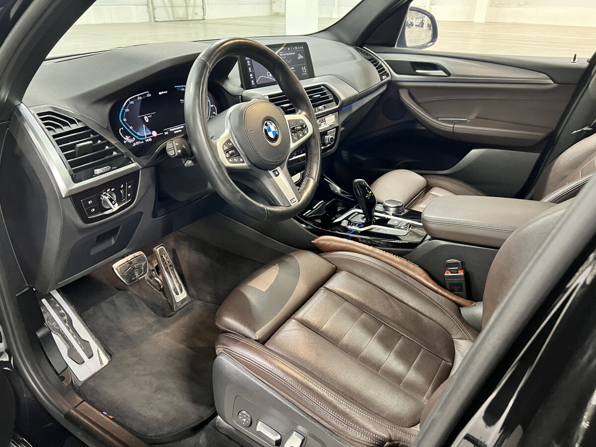 Б/У БМВ Икс3 2021 года. Фото: #15