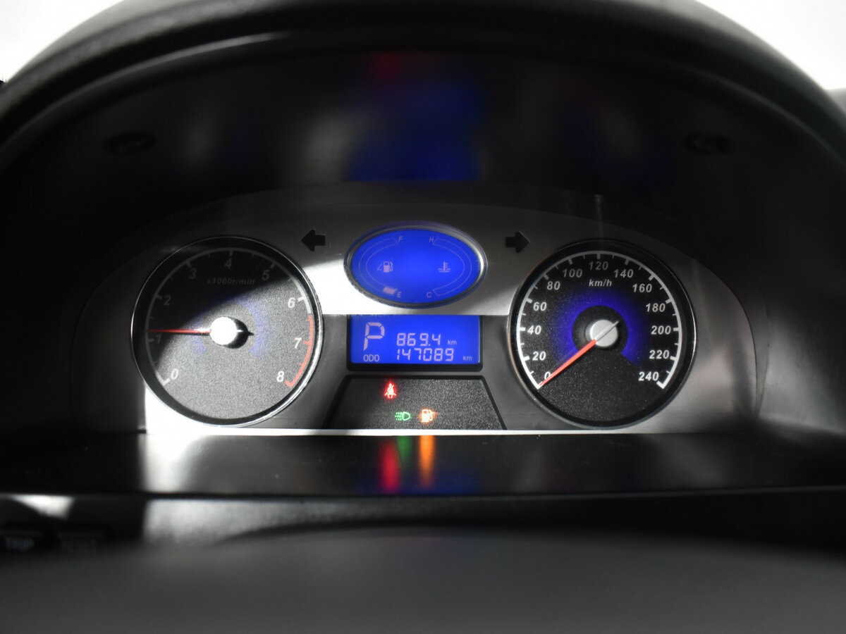 Б/У Джили Эмгранд ЕЦ7 2014 года. Фото: #11