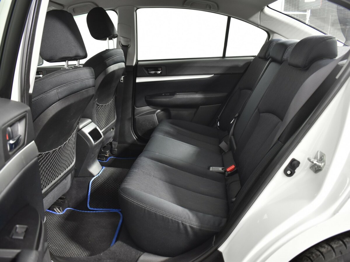 Б/У Субару Легаси 2011 года. Фото: #9