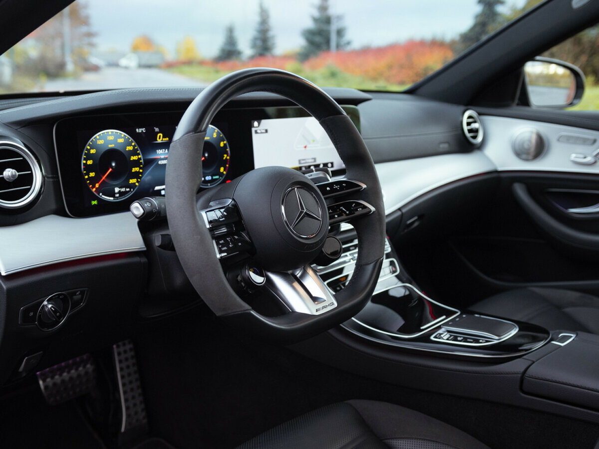 Б/У Мерседес-Бенц Е-Класс АМГ 2021 года. Фото: #10