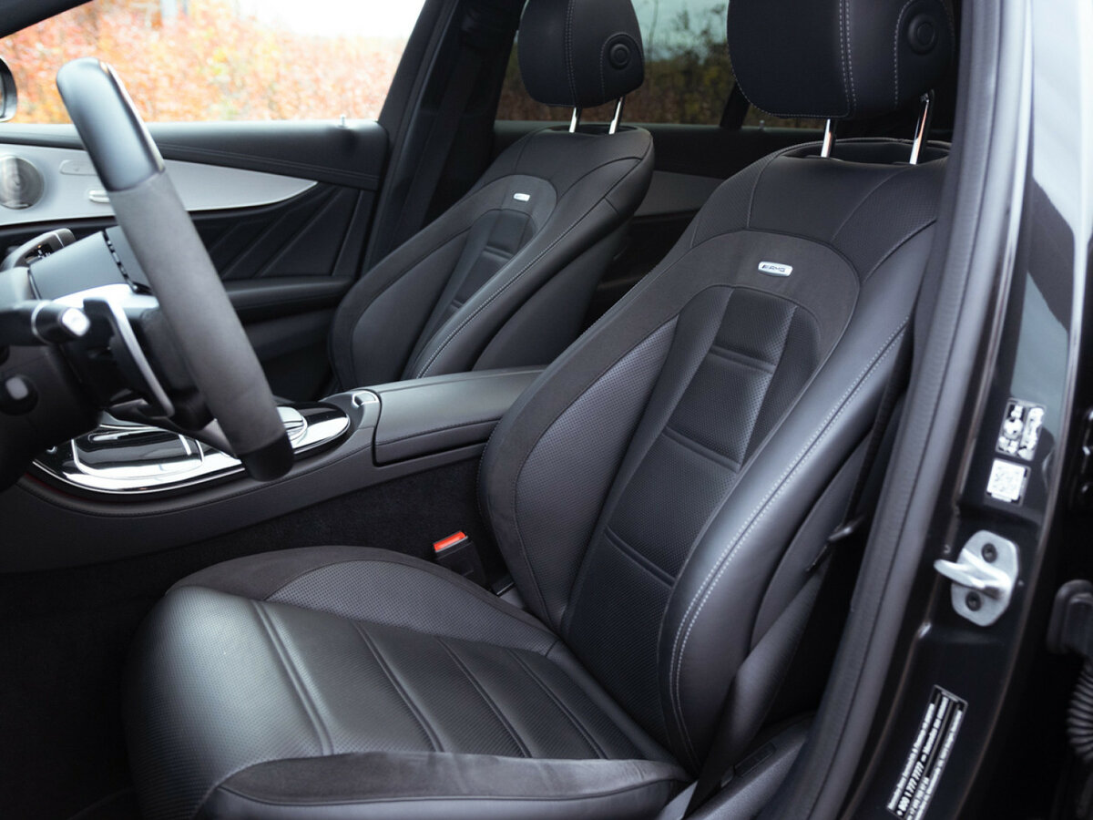 Б/У Мерседес-Бенц Е-Класс АМГ 2021 года. Фото: #14