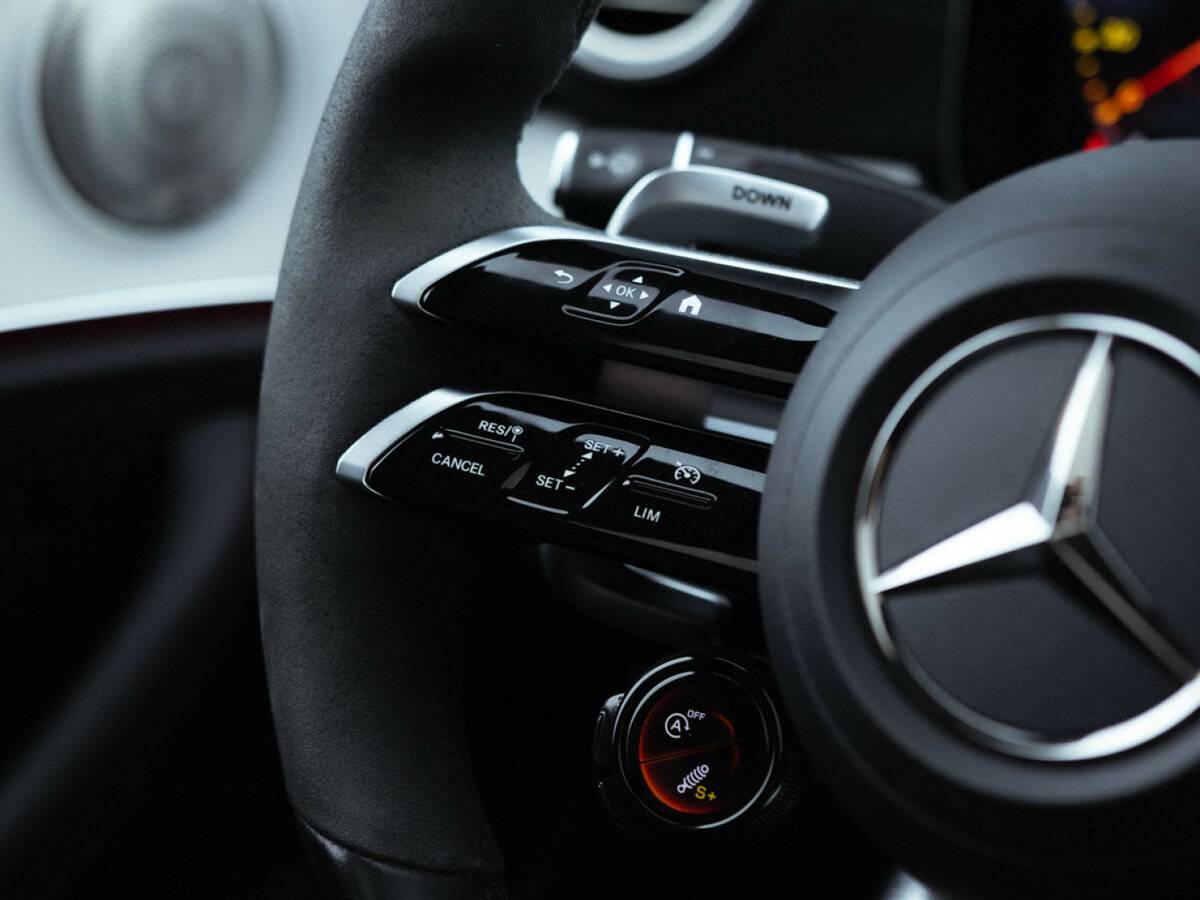 Б/У Мерседес-Бенц Е-Класс АМГ 2021 года. Фото: #20