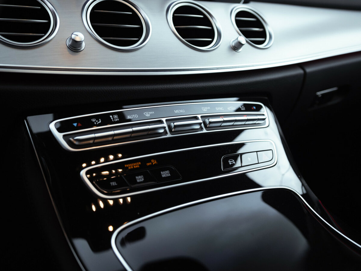 Б/У Мерседес-Бенц Е-Класс АМГ 2021 года. Фото: #24