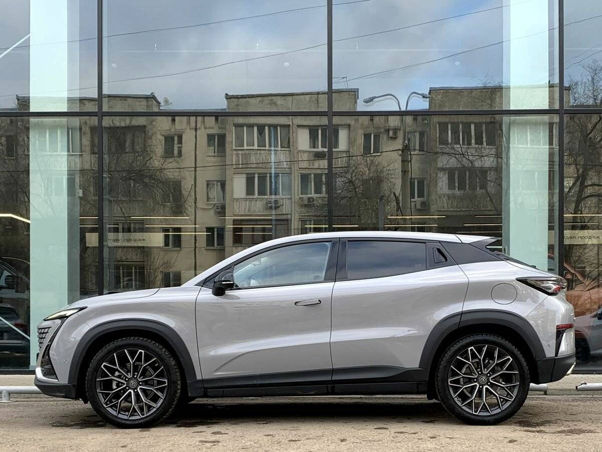 Б/У Чанган УНИ-Т 2023 года. Фото: #7