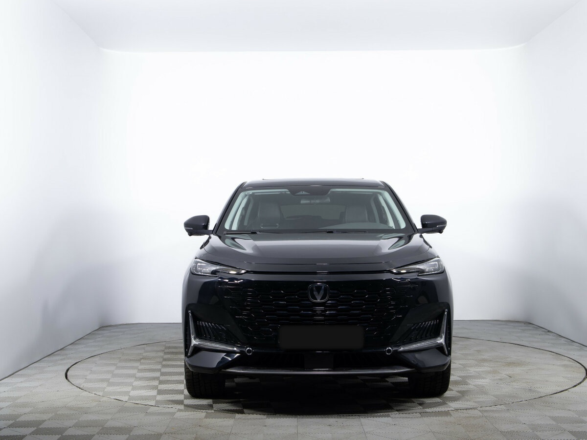 Б/У Чанган УНИ-К 2024 года. Фото: #1