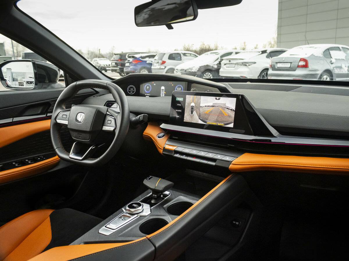 Б/У Чанган УНИ-В 2023 года. Фото: #10