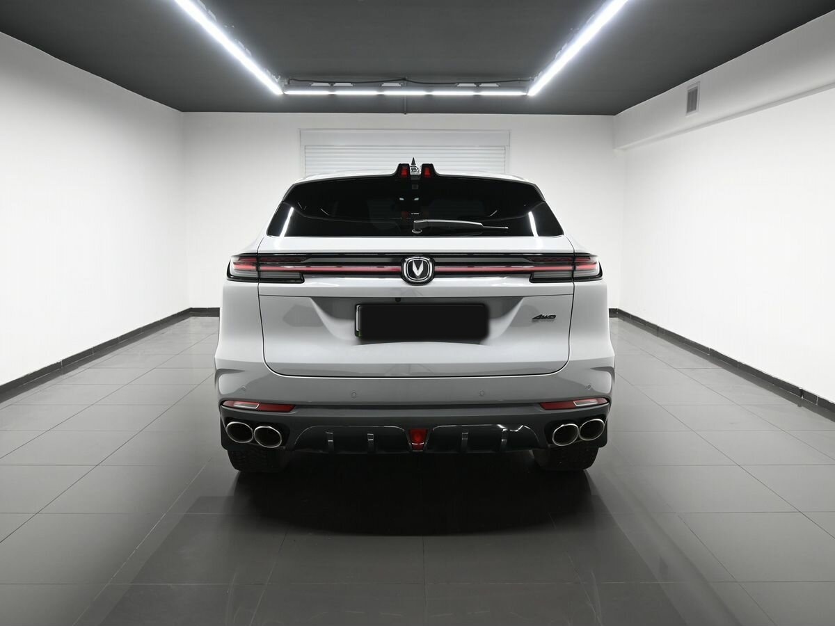 Б/У Чанган УНИ-К 2023 года. Фото: #3