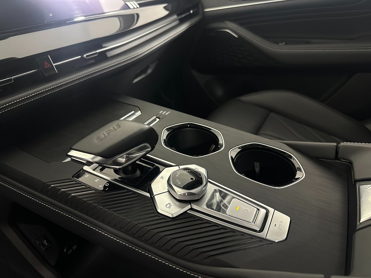 Б/У Чанган УНИ-К 2023 года. Фото: #12