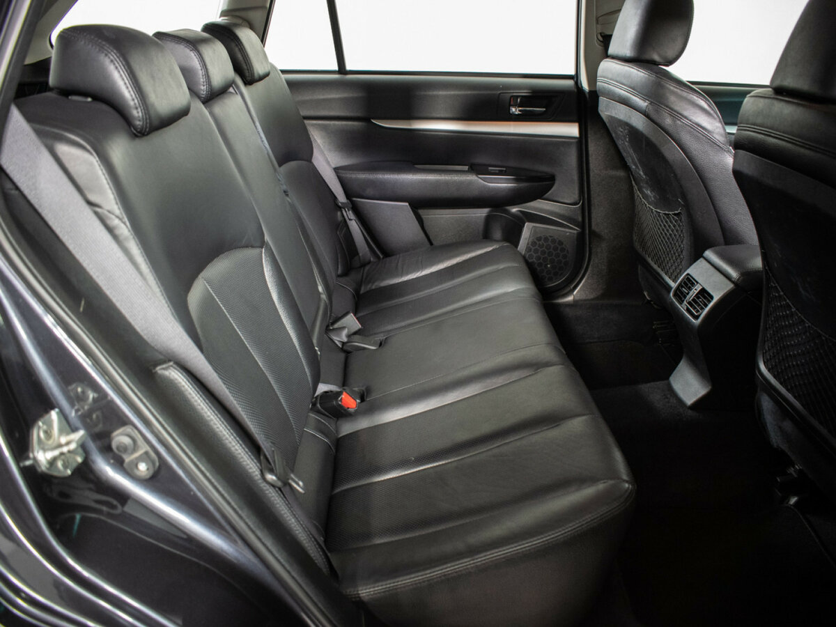 Subaru Outback 2011 года с пробегом. Фото: #9