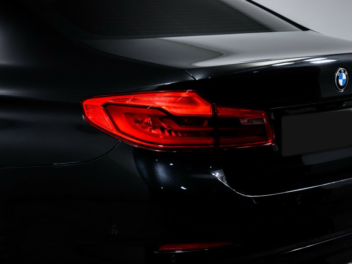 BMW 5 серии 2019 года с пробегом. Фото: #15