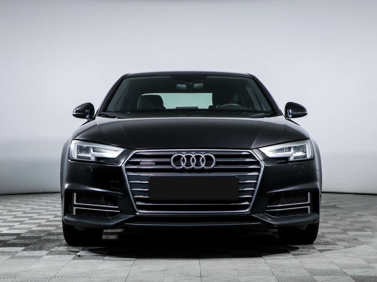 Б/У Ауди А4 2017 года. Фото: #1