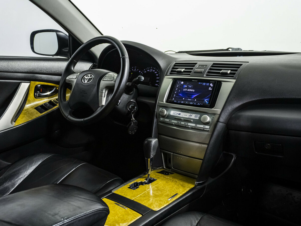 Toyota Camry 2007 года с пробегом. Фото: #6