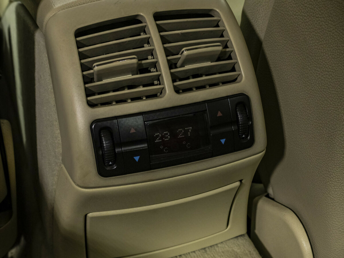 Б/У Мерседес-Бенц Е-Класс 2006 года. Фото: #16