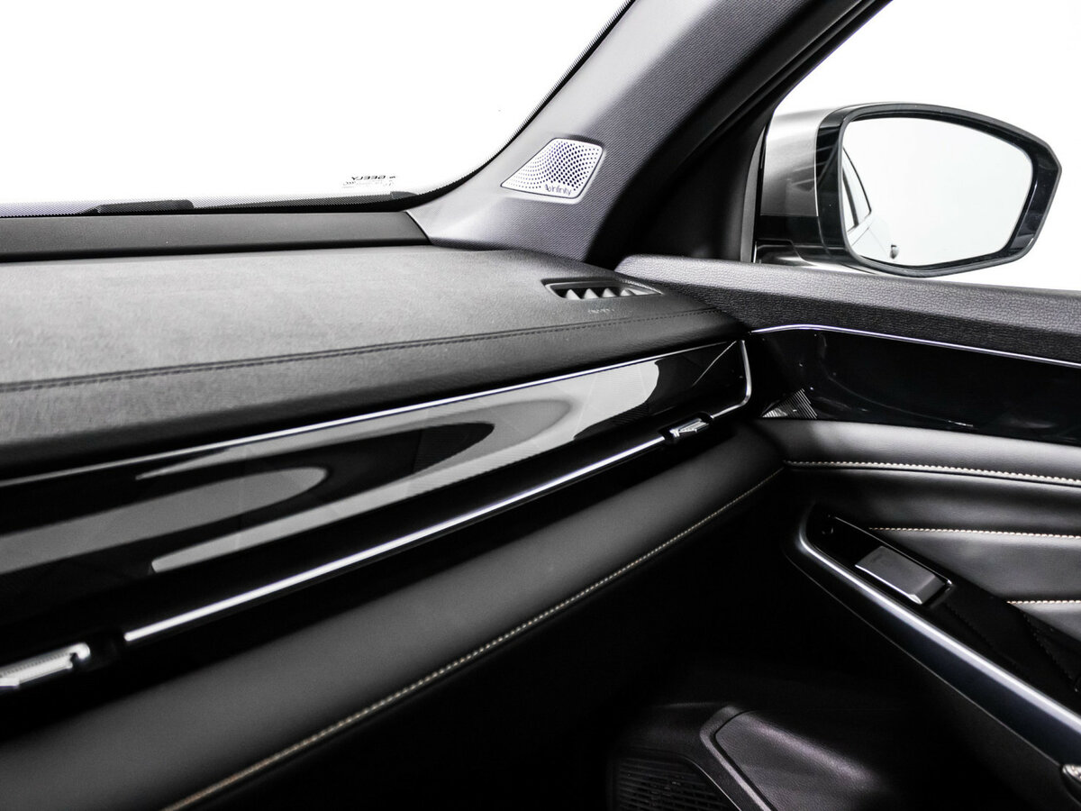 Б/У Джили Префейс 2024 года. Фото: #21