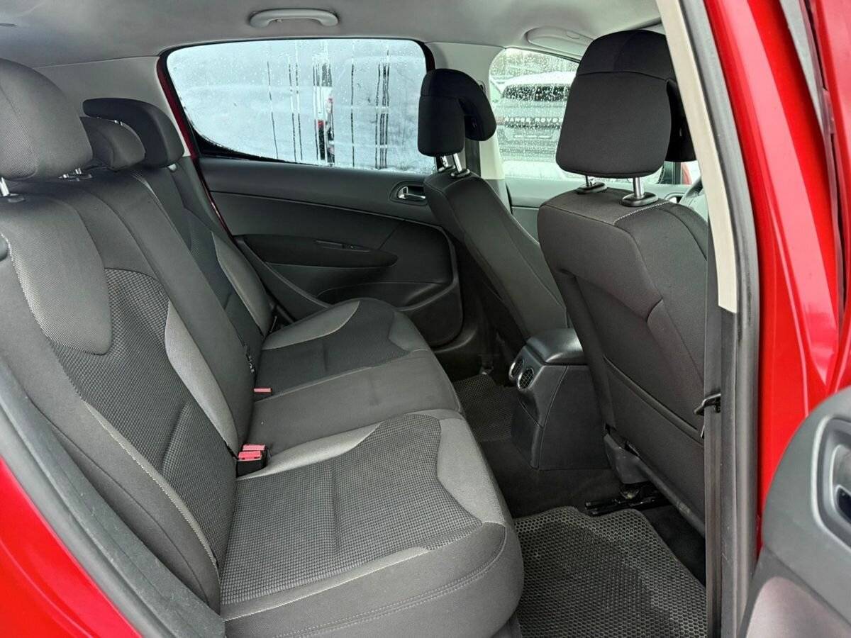 Б/У Пежо 308 2008 года. Фото: #6