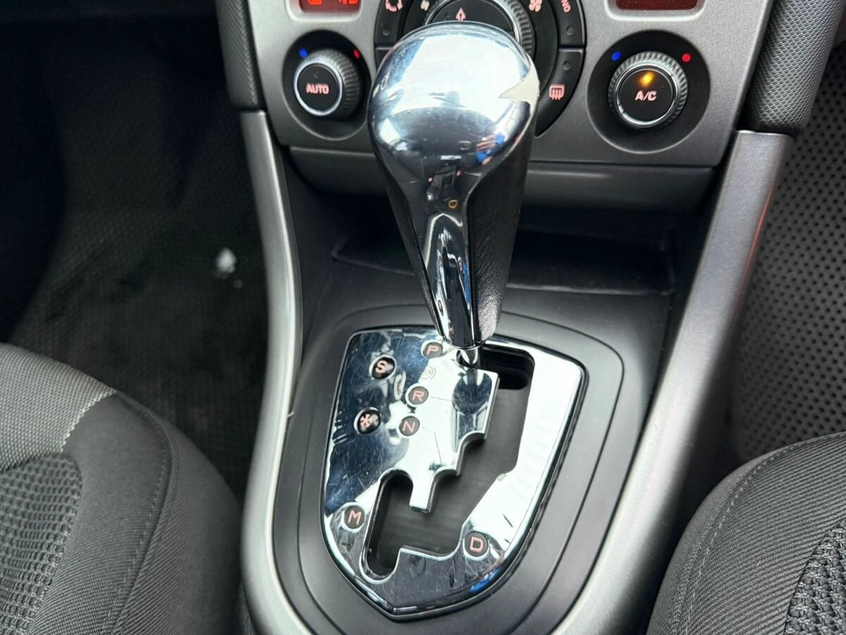 Б/У Пежо 308 2008 года. Фото: #7