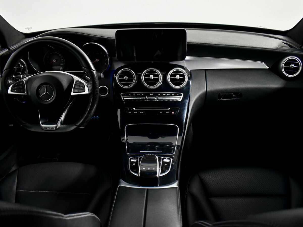 Б/У Мерседес-Бенц Ц-Класс 2015 года. Фото: #11