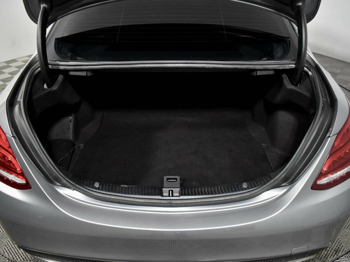 Б/У Мерседес-Бенц Ц-Класс 2015 года. Фото: #15