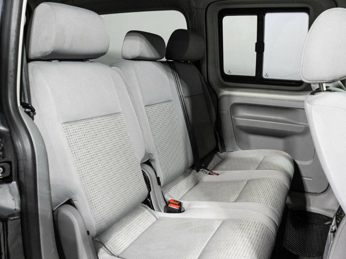 Б/У Фольксваген Цедди 2008 года. Фото: #7