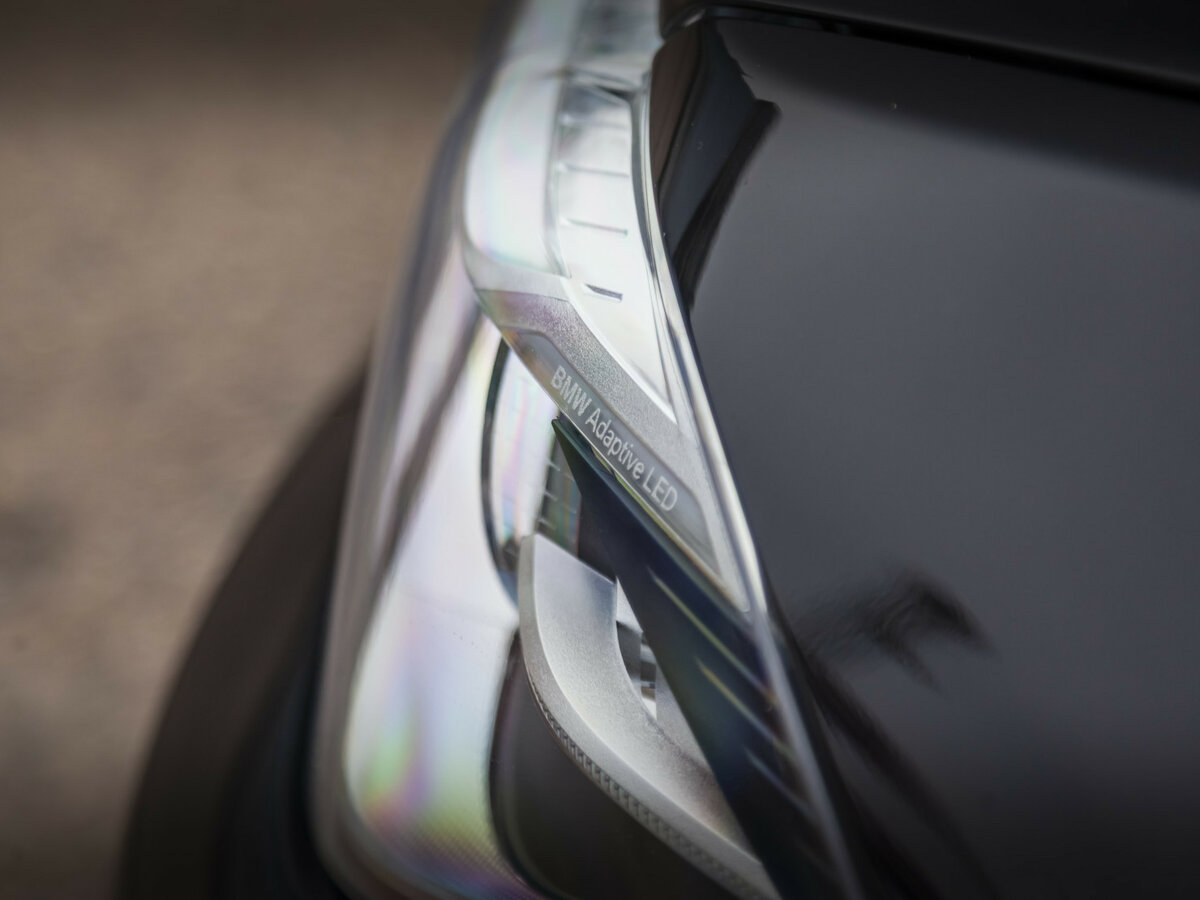 Б/У БМВ Икс6 2016 года. Фото: #1