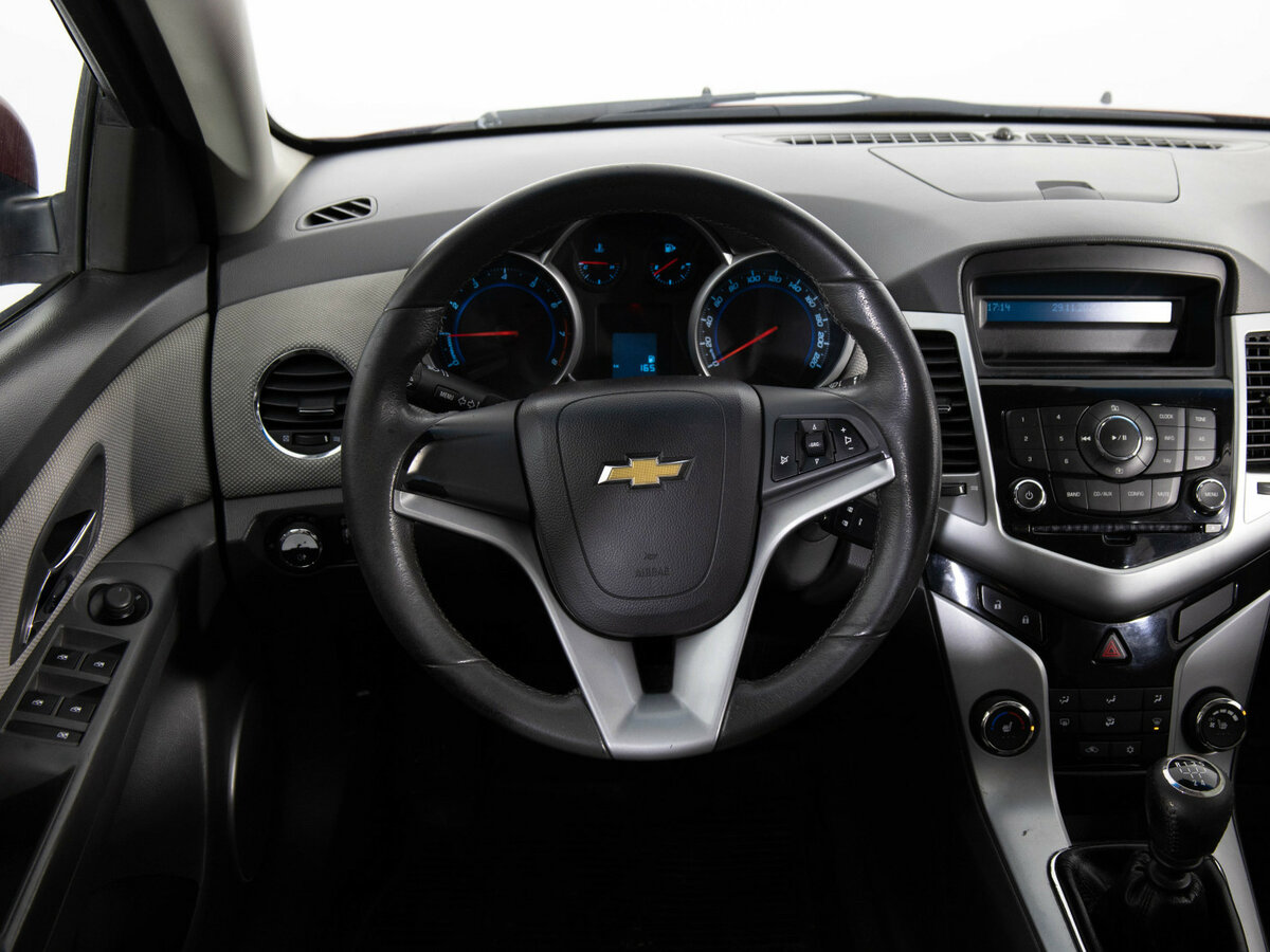 Chevrolet Cruze 2010 года с пробегом. Фото: #7