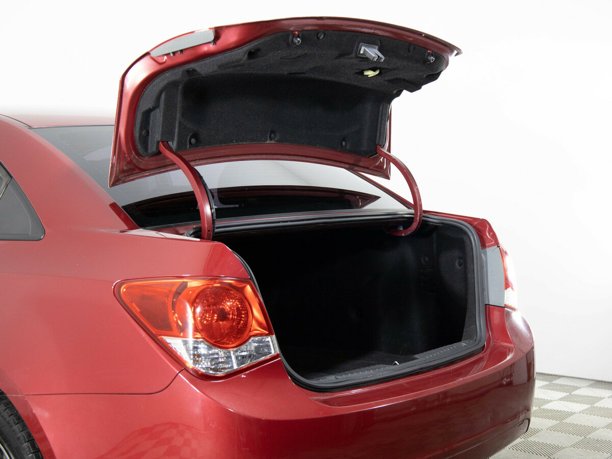 Chevrolet Cruze 2010 года с пробегом. Фото: #17