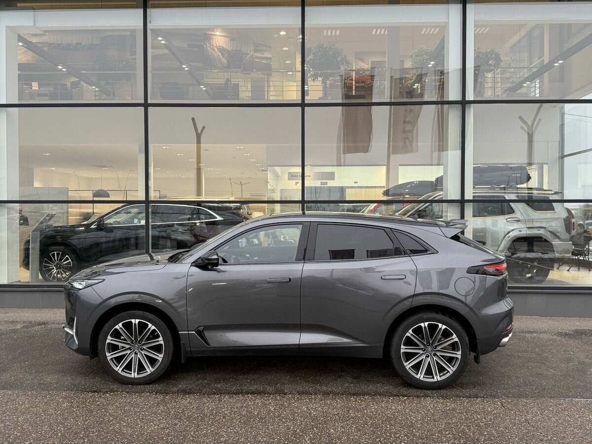 Changan UNI-K 2024 года с пробегом. Фото: #2