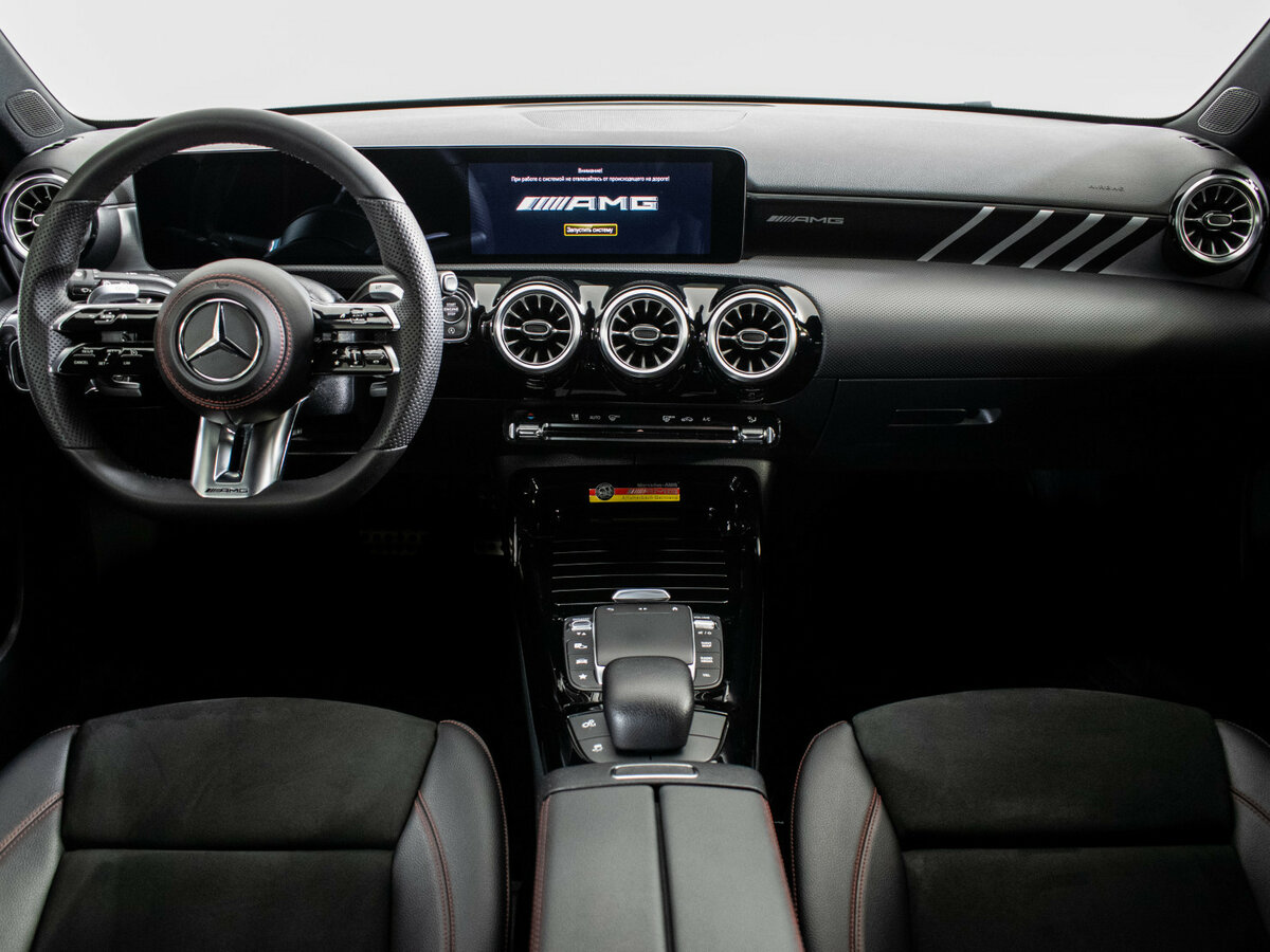 Б/У Мерседес-Бенц А-Класс АМГ 2021 года. Фото: #8