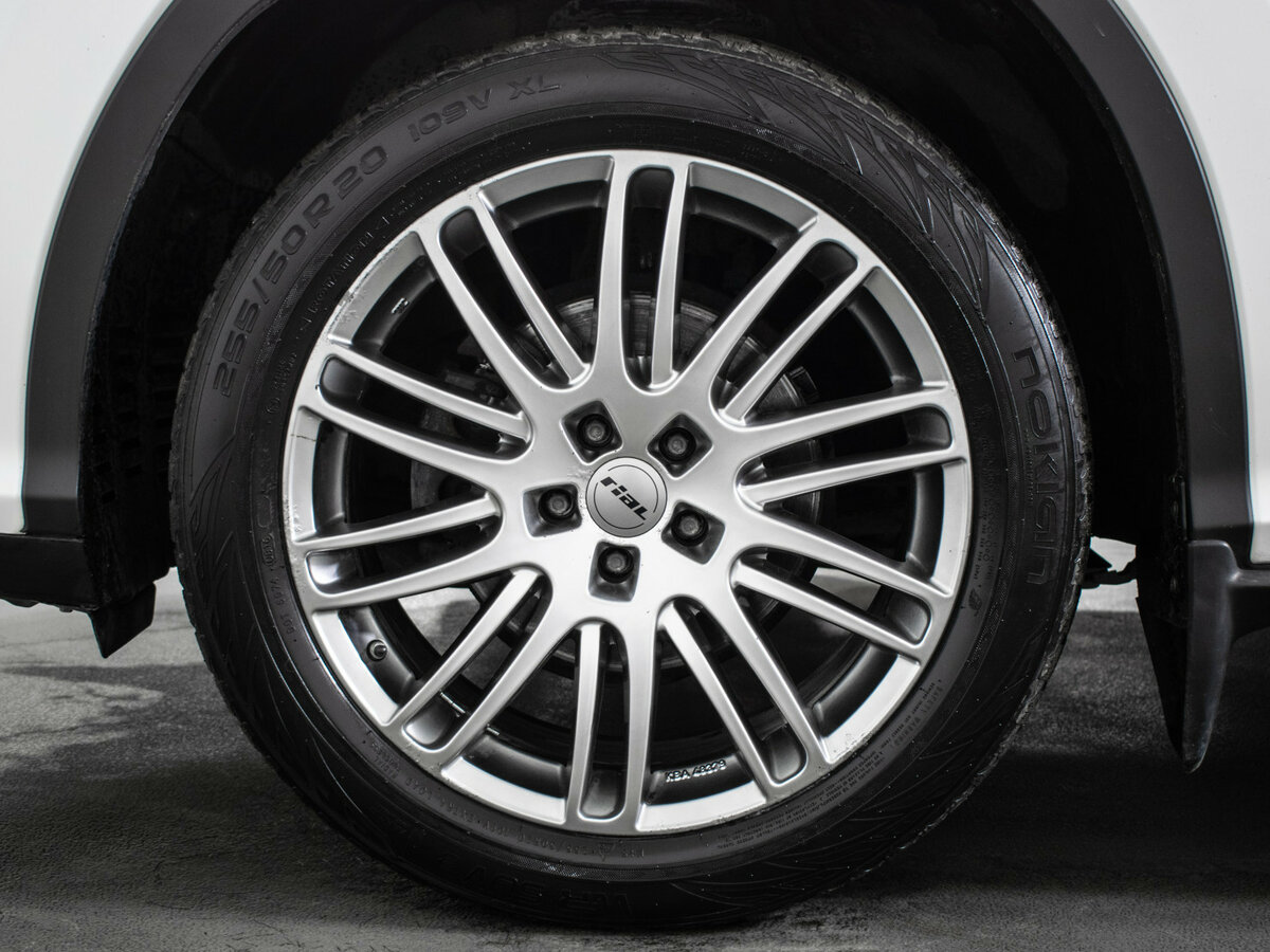 Б/У Лексус Р-Икс 2016 года. Фото: #19