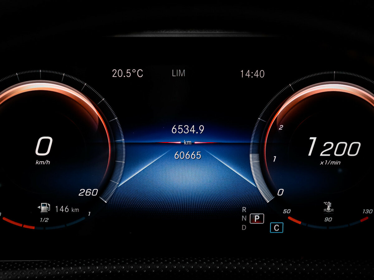 Б/У Мерседес-Бенц КЛА 2019 года. Фото: #10