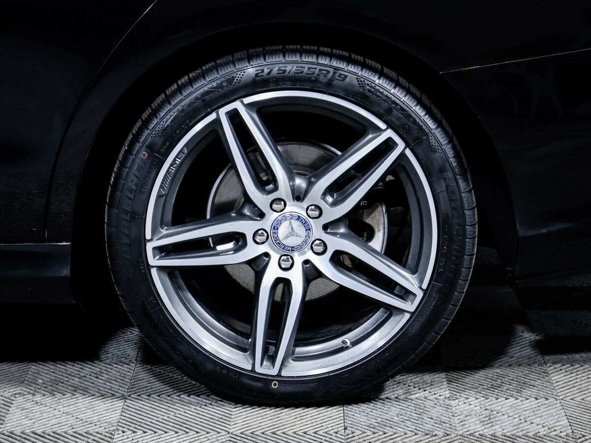 Б/У Мерседес-Бенц Е-Класс 2017 года. Фото: #14