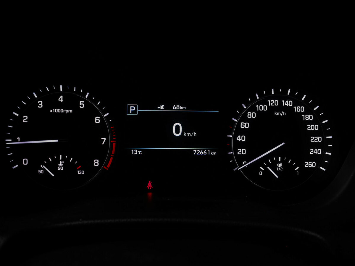 Б/У Генезис Г80 2017 года. Фото: #8