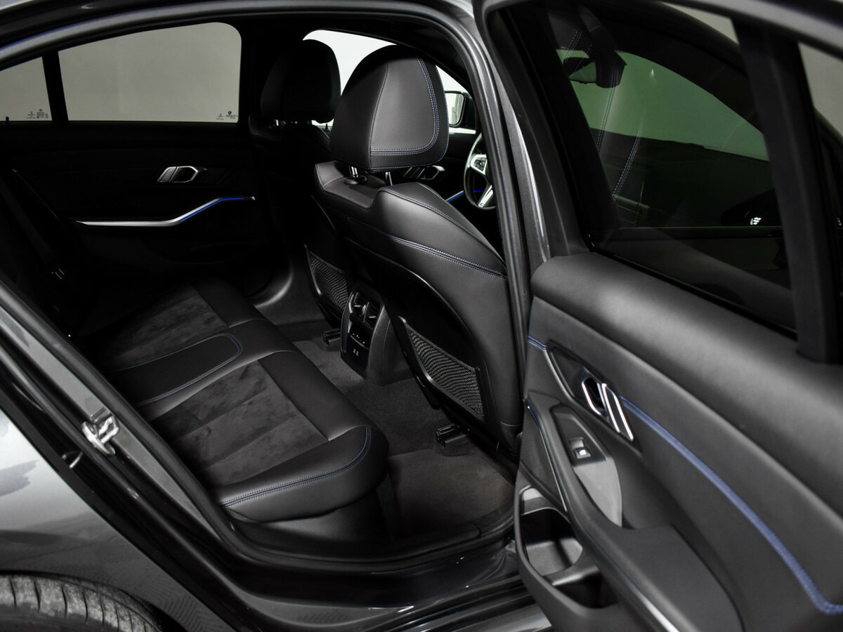 Б/У БМВ 3 серии 2021 года. Фото: #12