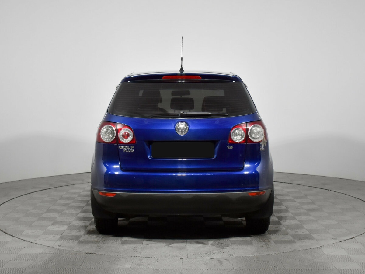 Volkswagen Golf Plus 2008 года с пробегом. Фото: #5