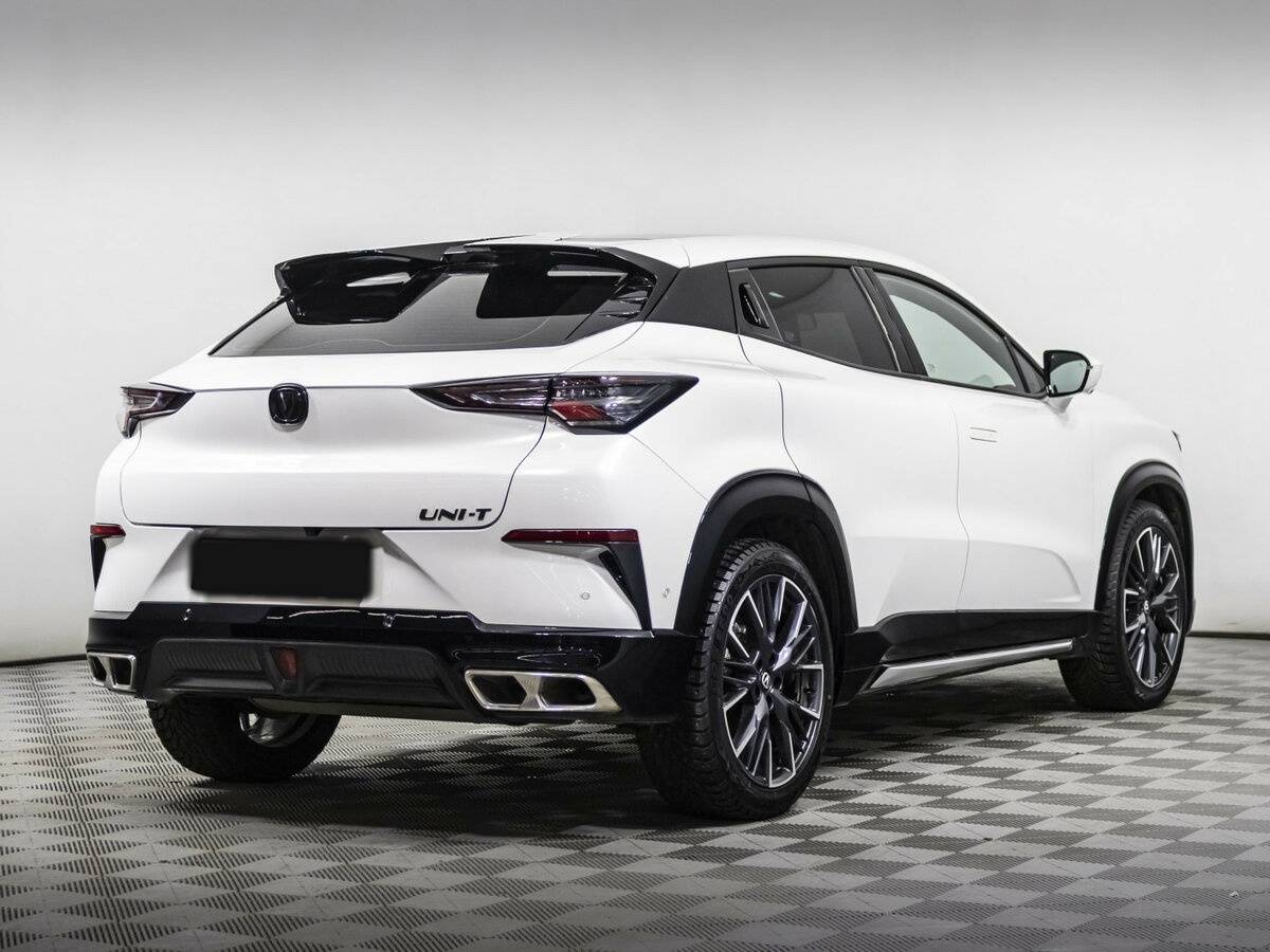 Changan UNI-T 2023 года с пробегом. Фото: #3