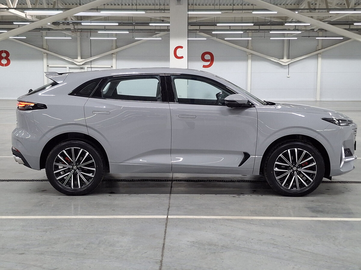 Changan UNI-K 2024 года с пробегом. Фото: #3