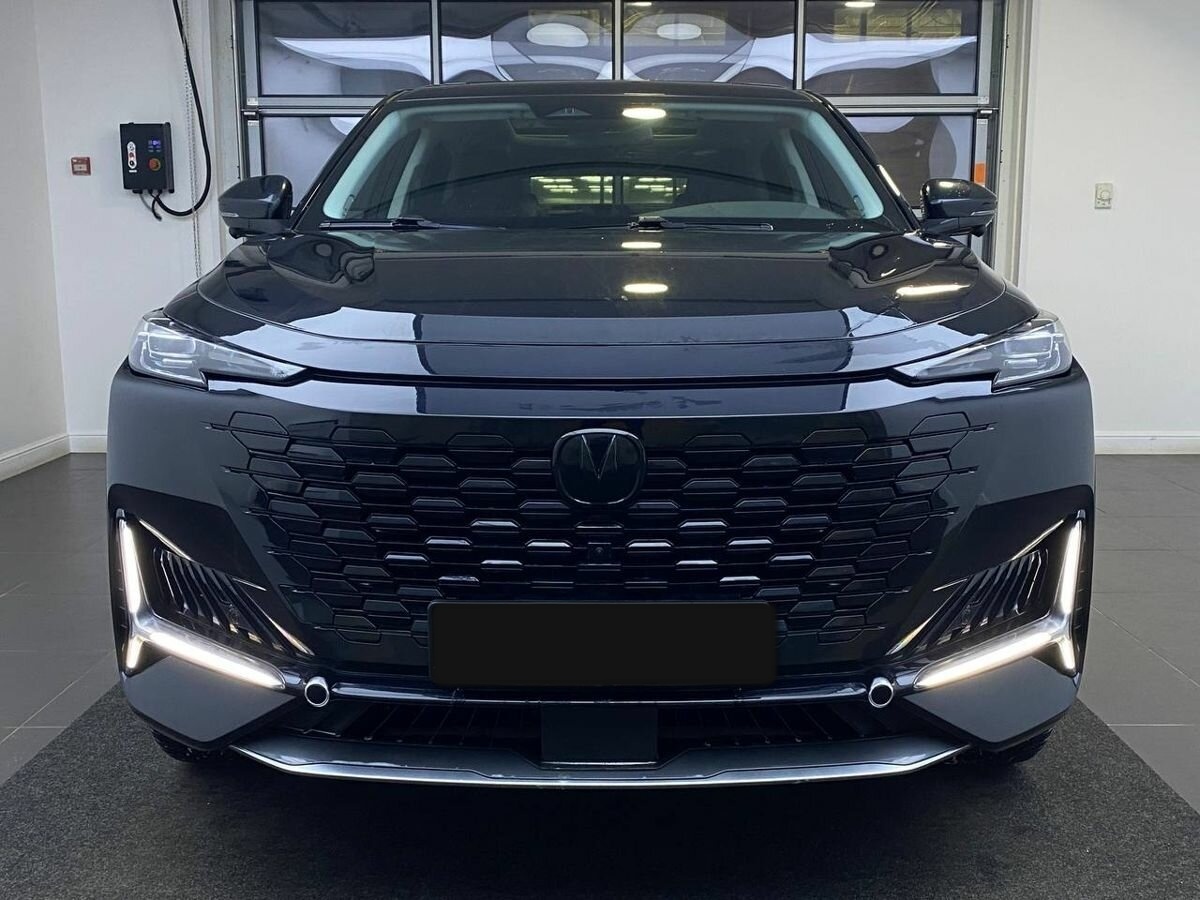 Б/У Чанган УНИ-К 2023 года. Фото: #1