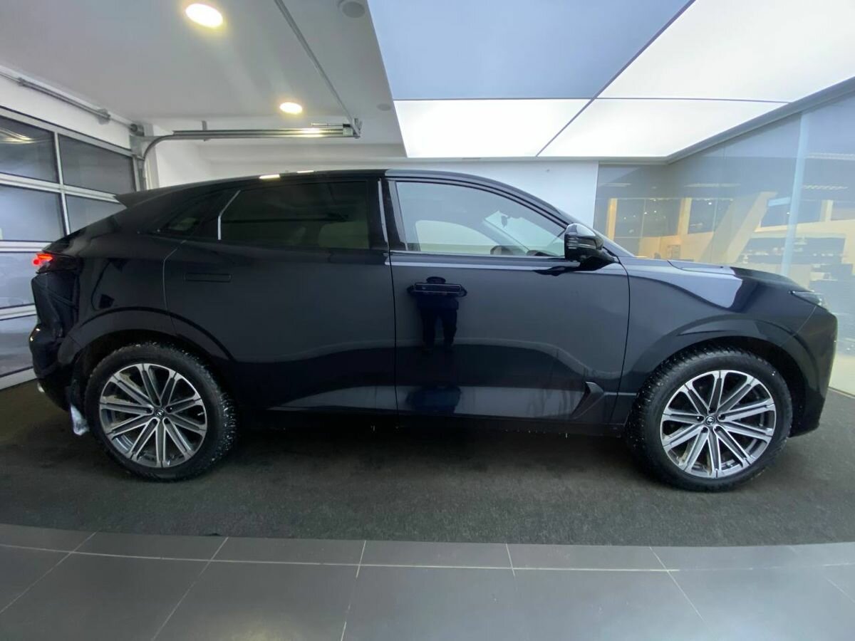 Б/У Чанган УНИ-К 2023 года. Фото: #3