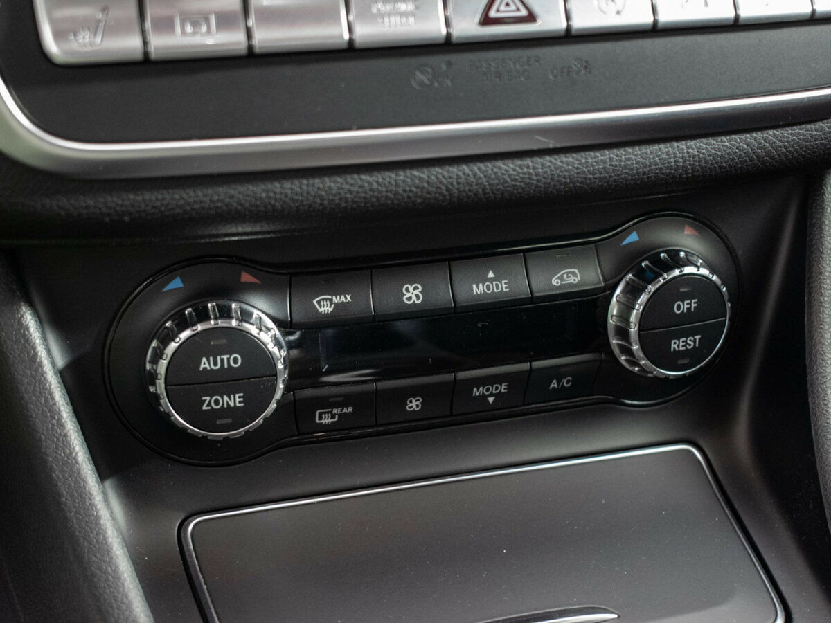 Б/У Мерседес-Бенц ГЛА 2018 года. Фото: #13