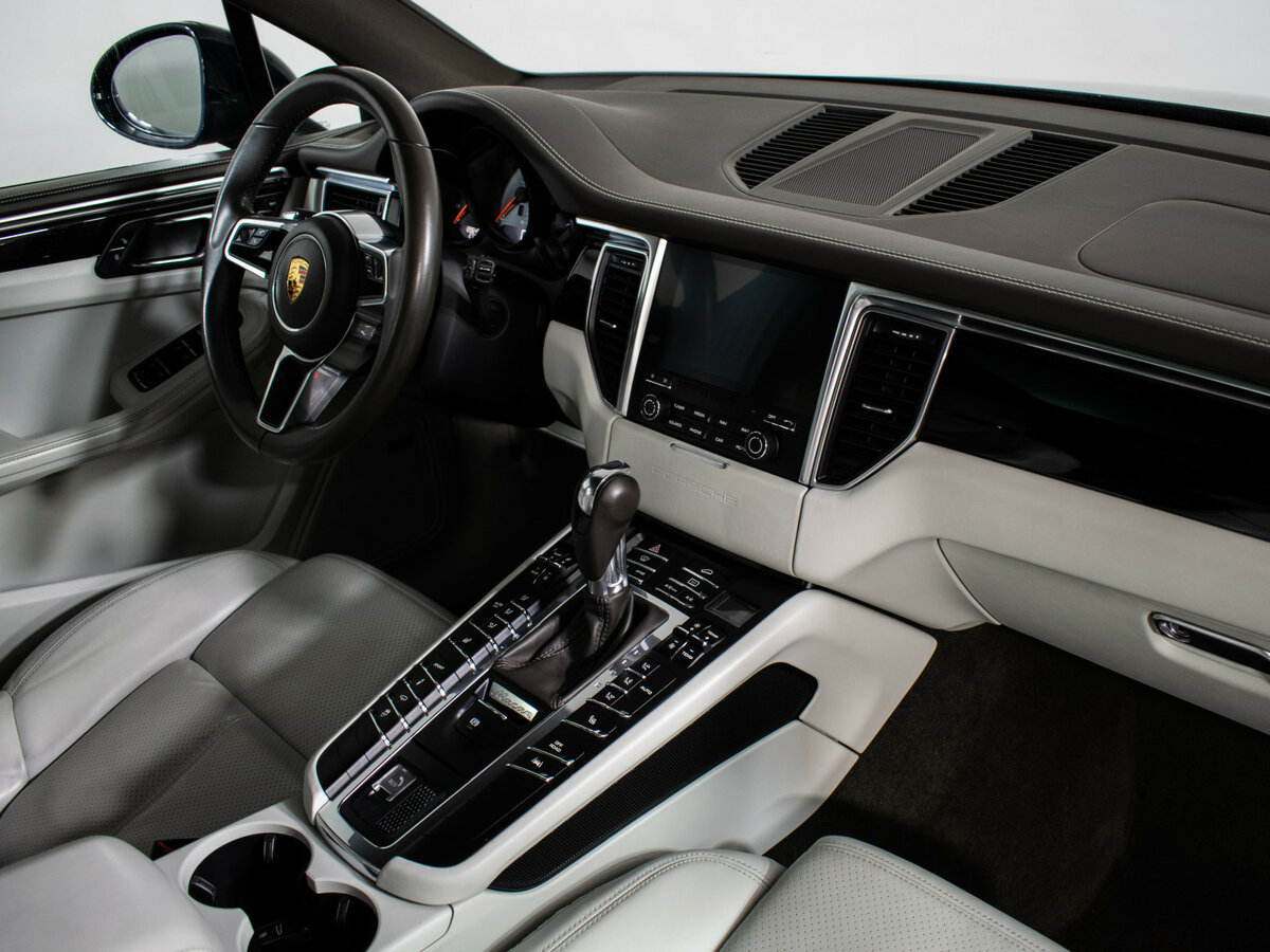 Б/У Порш Макан 2017 года. Фото: #10