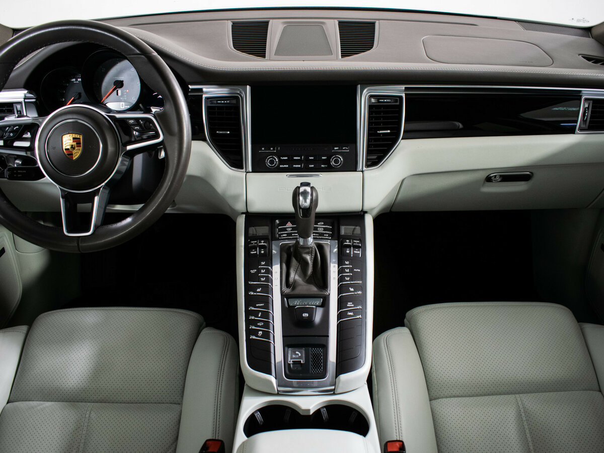 Б/У Порш Макан 2017 года. Фото: #11