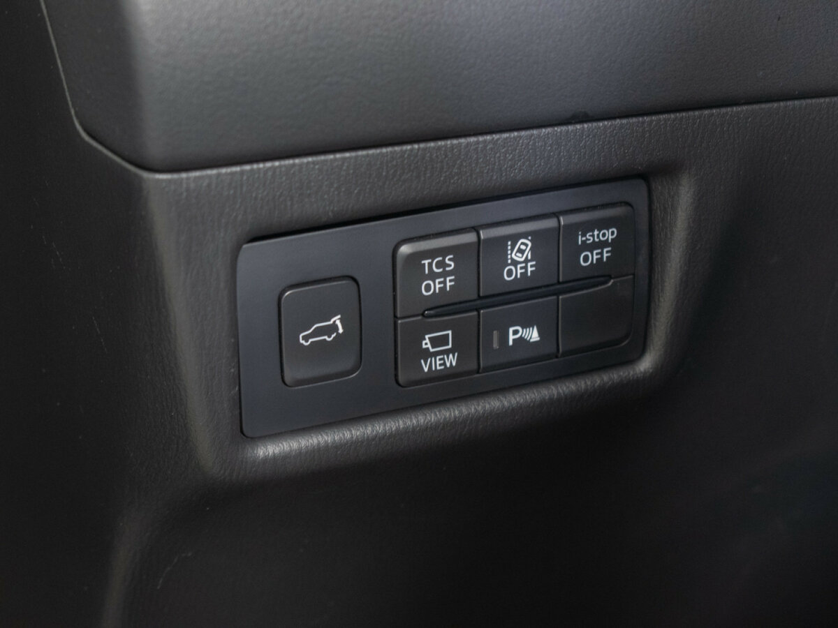 Б/У Мазда Ц-Икс-5 2018 года. Фото: #14