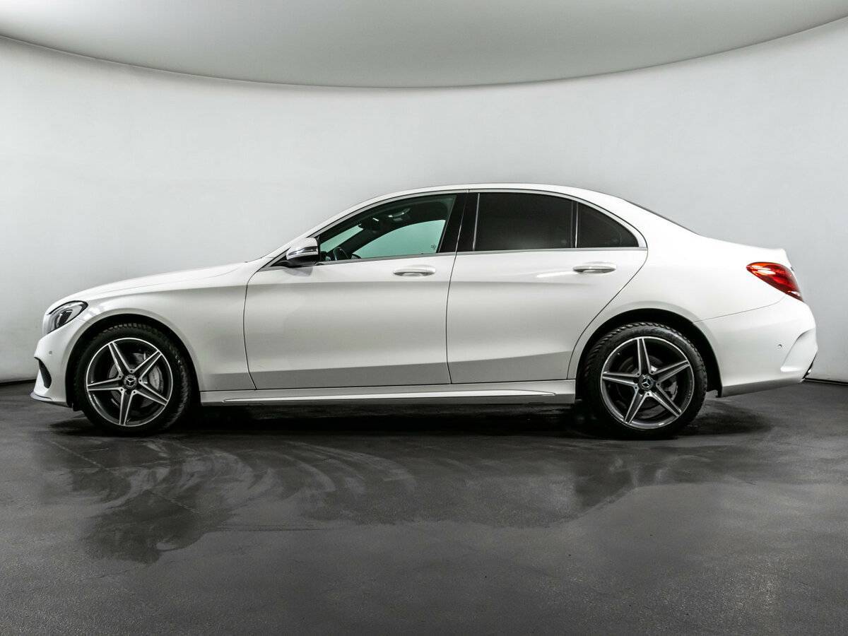 Б/У Мерседес-Бенц Ц-Класс 2017 года. Фото: #7